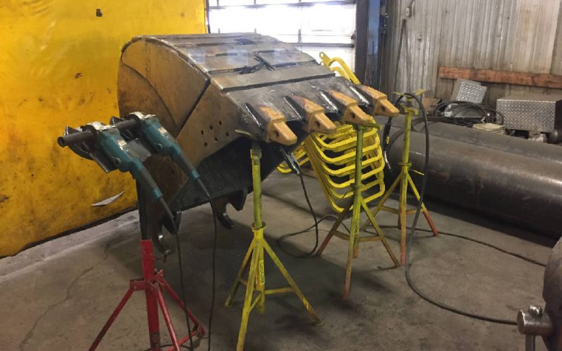 heavy equipment repairs in Drayton Valley