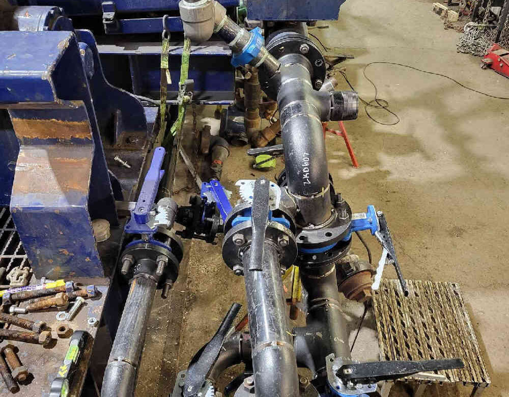 truck rig ups repair company in Alberta