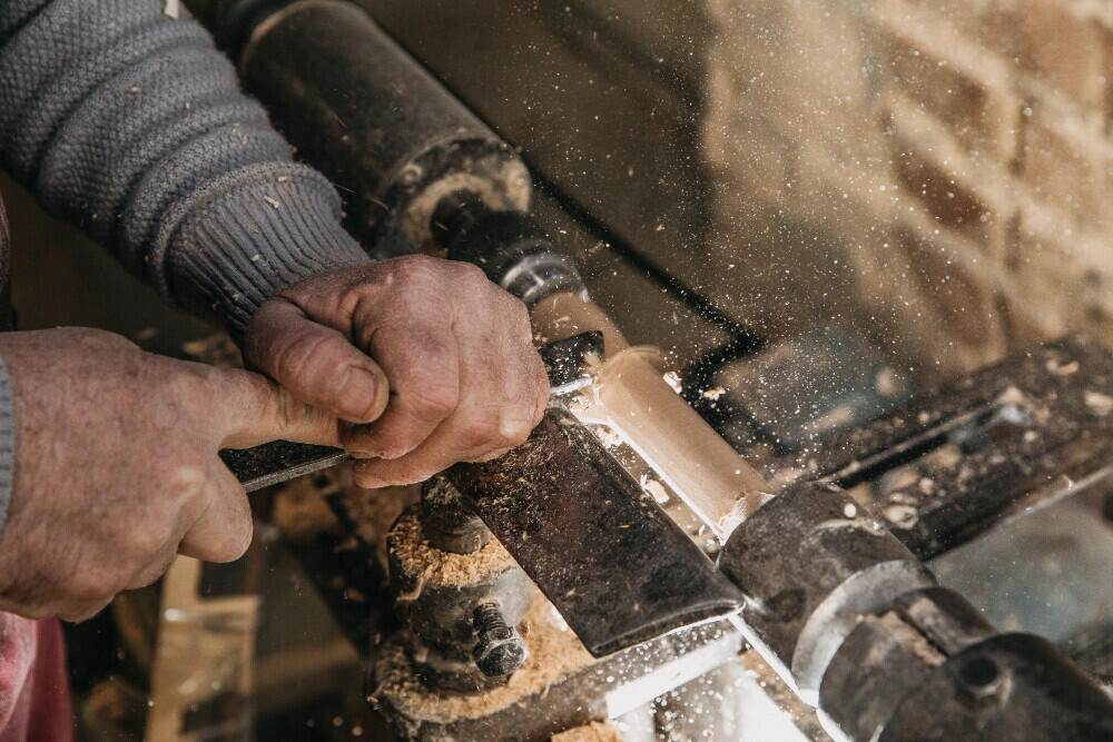 hydraulic cylinder repair in Alberta